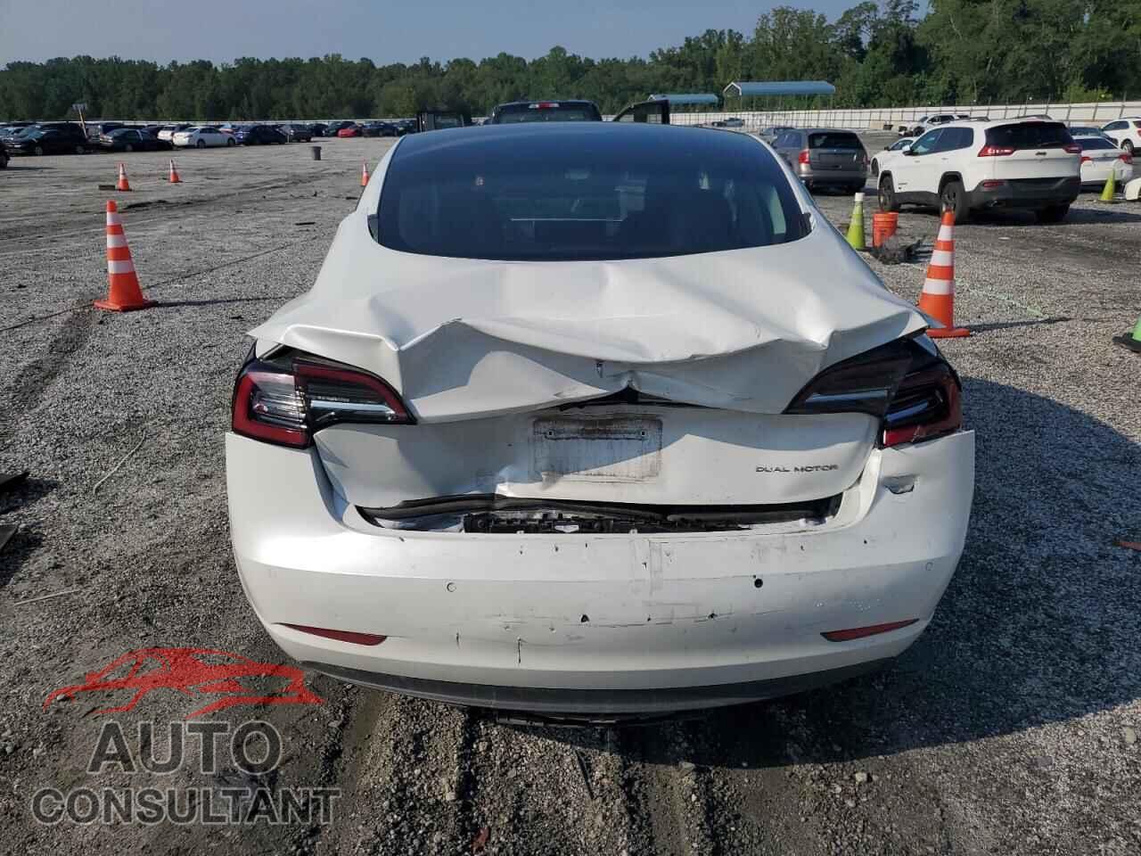 TESLA MODEL 3 2021 - 5YJ3E1EB5MF859087