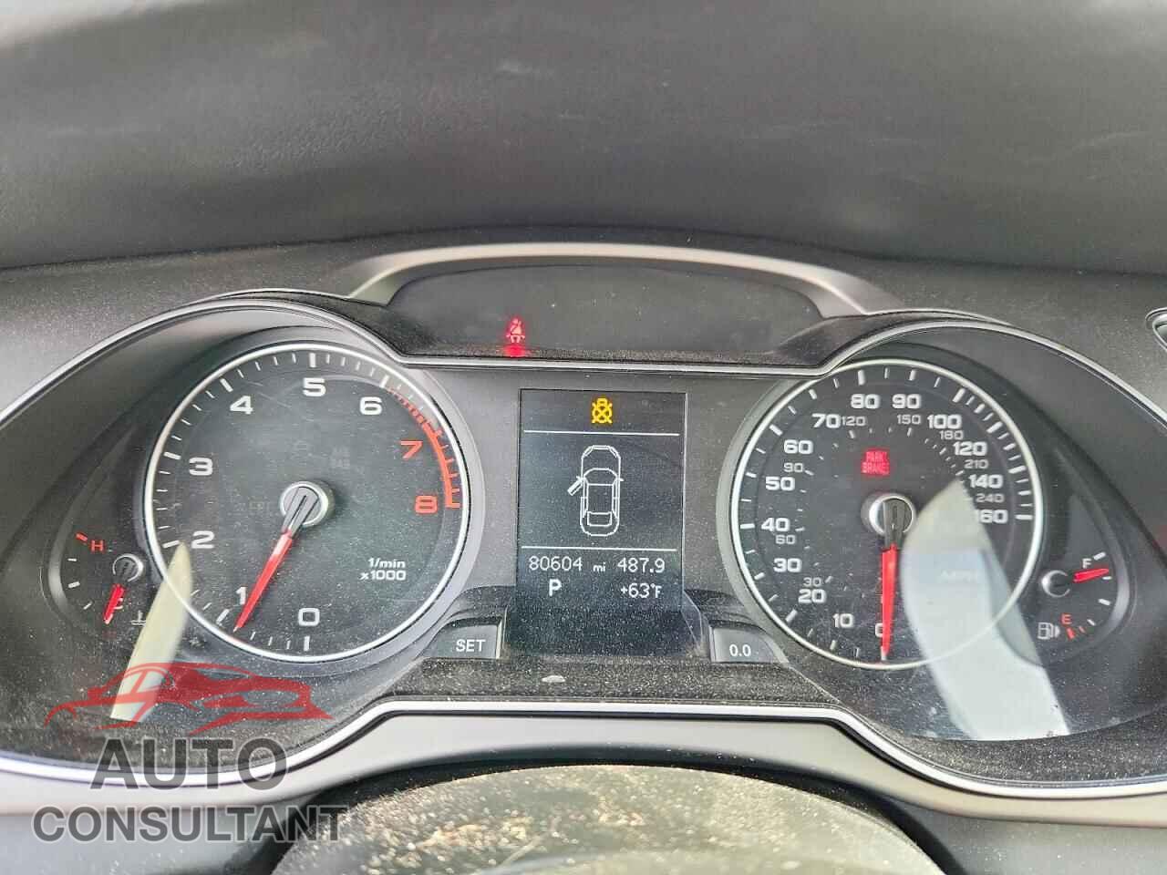 AUDI A4 2013 - WAUBFAFL0DN009043