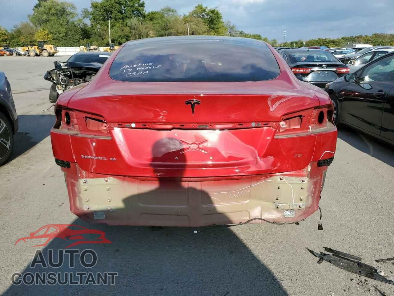 TESLA MODEL S 2017 - 5YJSA1E16HF228546