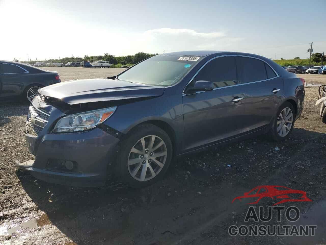 CHEVROLET MALIBU 2013 - 1G11H5SA2DF204889