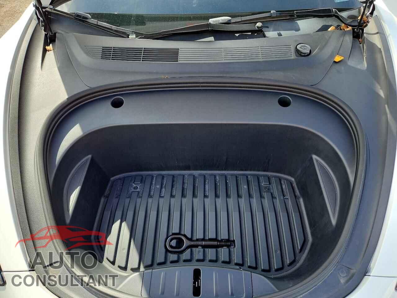 TESLA MODEL 3 2023 - 5YJ3E1EA6PF562017