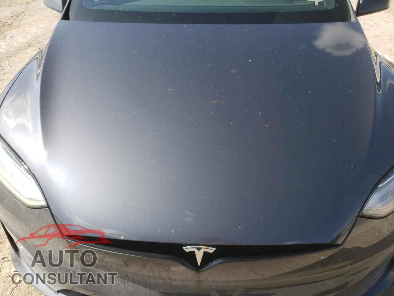 TESLA MODEL X 2022 - 7SAXCBE61NF343488