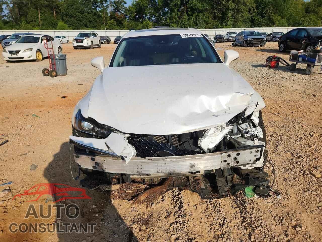 LEXUS IS 2018 - JTHBA1D24J5066237
