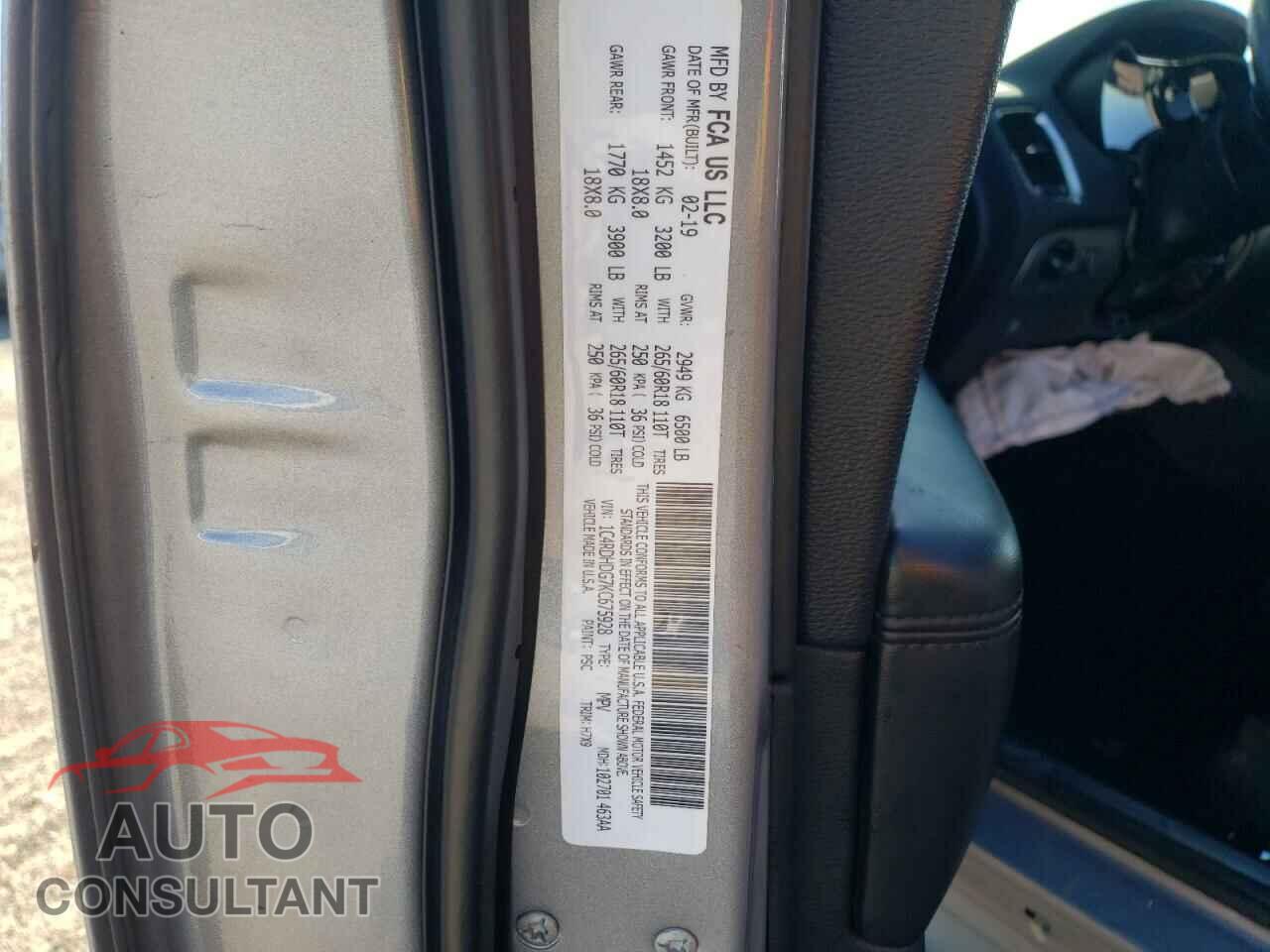DODGE DURANGO 2019 - 1C4RDHDG7KC675928