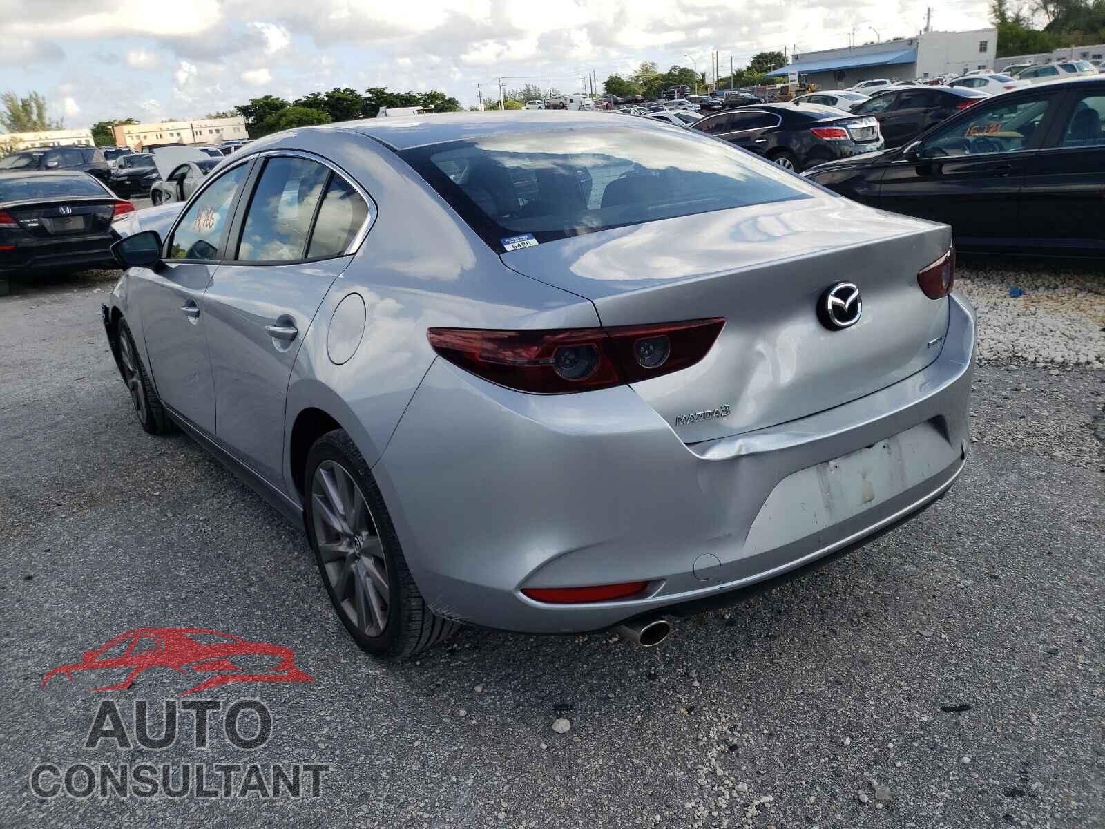 MAZDA 3 2019 - JM1BPACL2K1111954