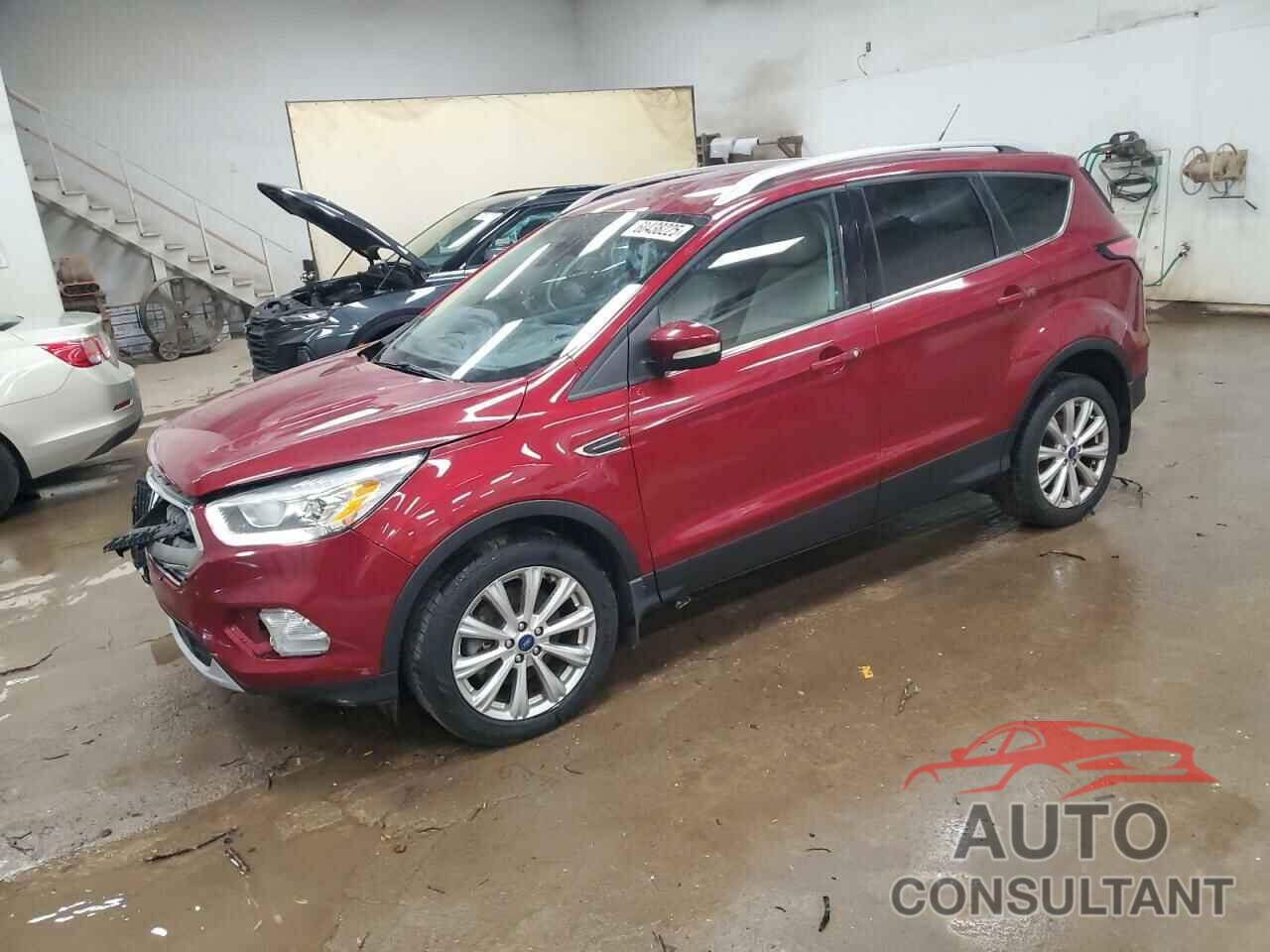 FORD ESCAPE 2017 - 1FMCU9J95HUA49438