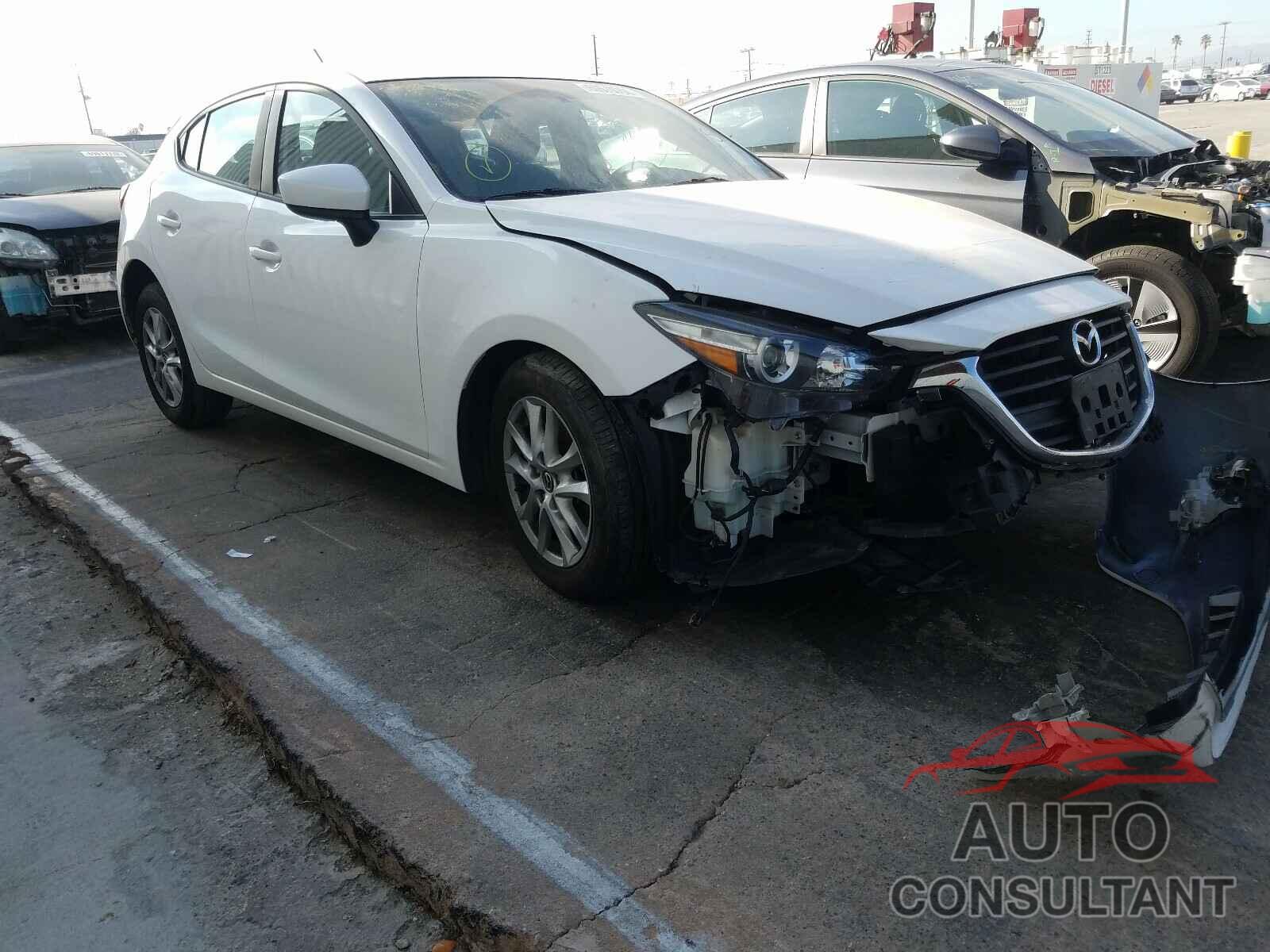 MAZDA 3 2017 - 3MZBN1K72HM101833