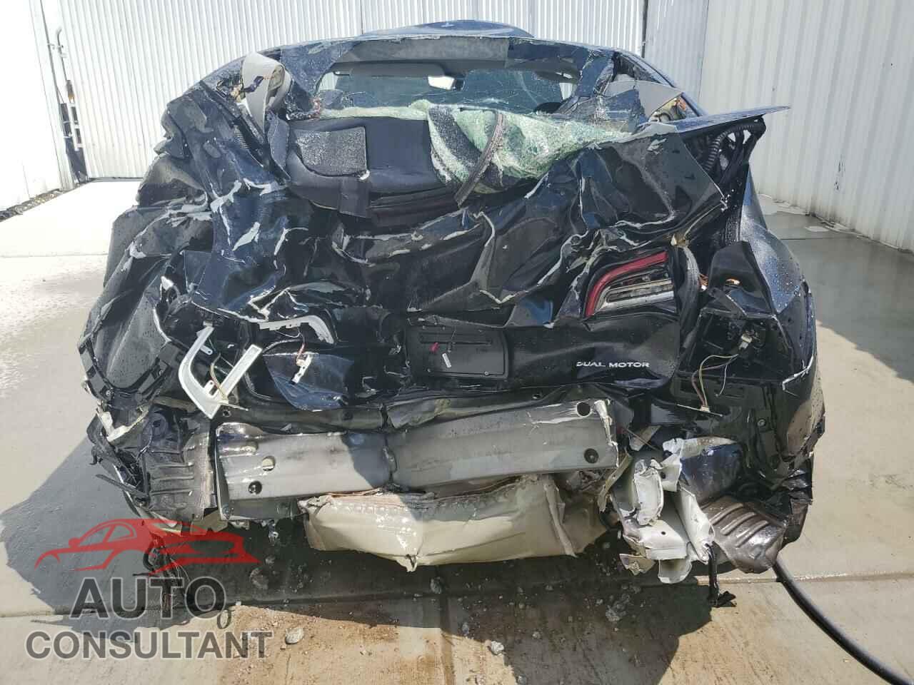 TESLA MODEL 3 2022 - 5YJ3E1EB0NF289596