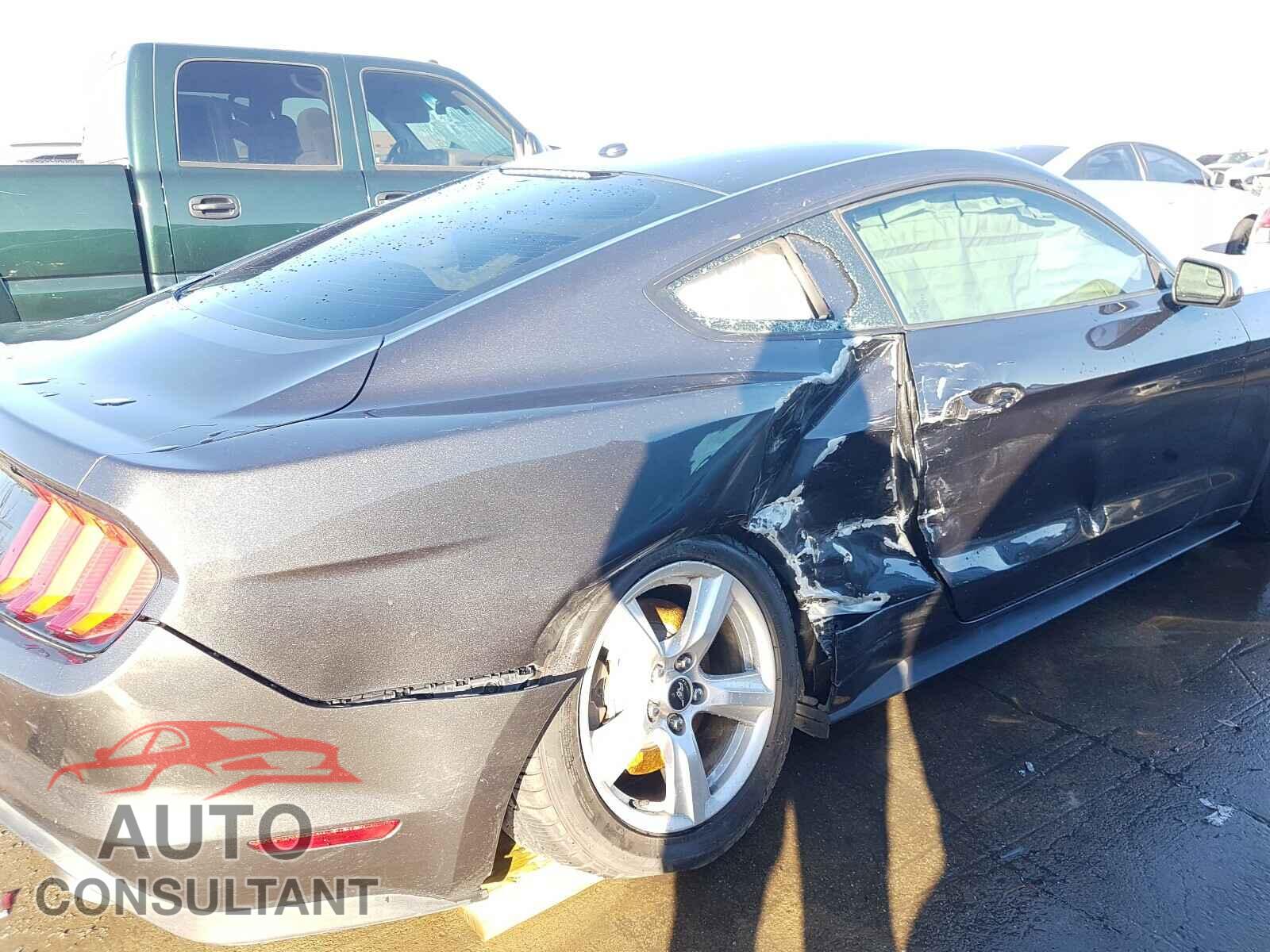 FORD MUSTANG 2019 - 1FA6P8TH5K5115033