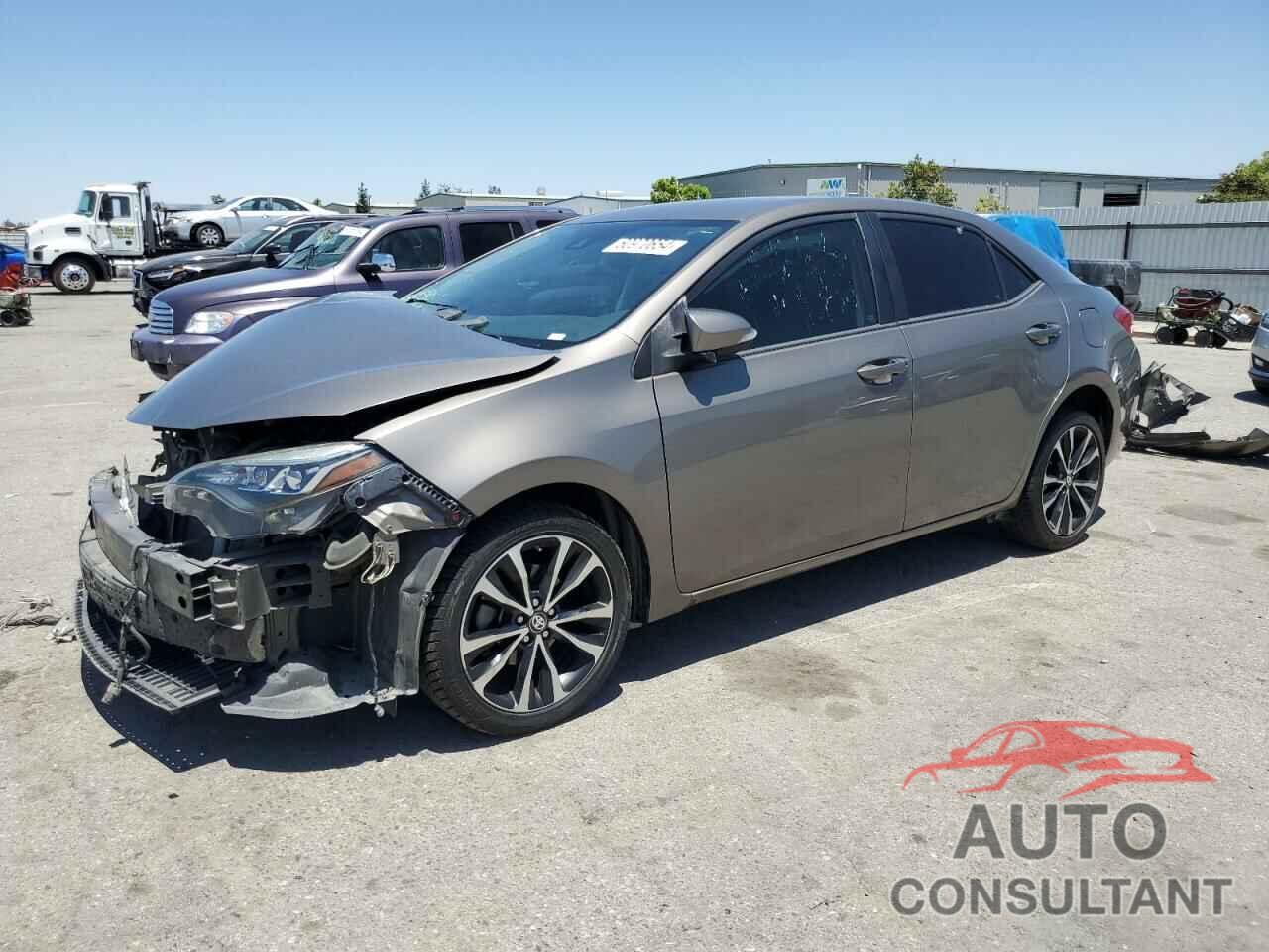 TOYOTA COROLLA 2018 - 5YFBURHEXJP816996