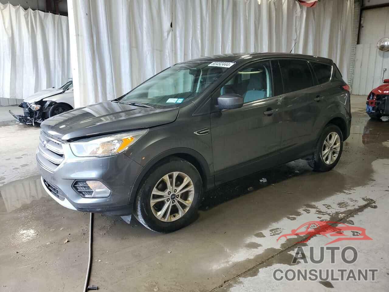 FORD ESCAPE 2017 - 1FMCU0GD1HUD48609