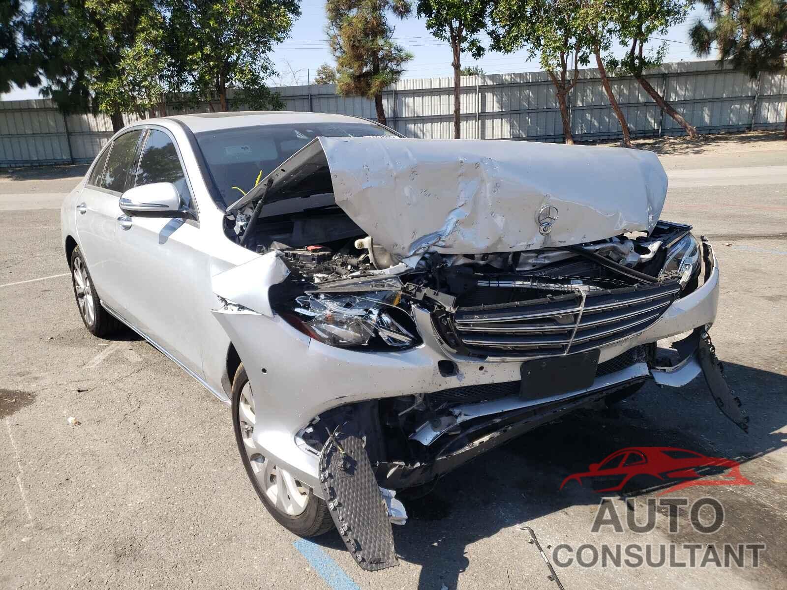 MERCEDES-BENZ E-CLASS 2017 - WDDZF4KB1HA269745