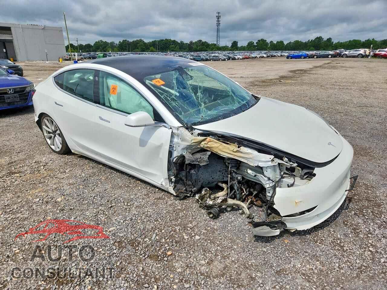 TESLA MODEL 3 2019 - 5YJ3E1EB4KF200060