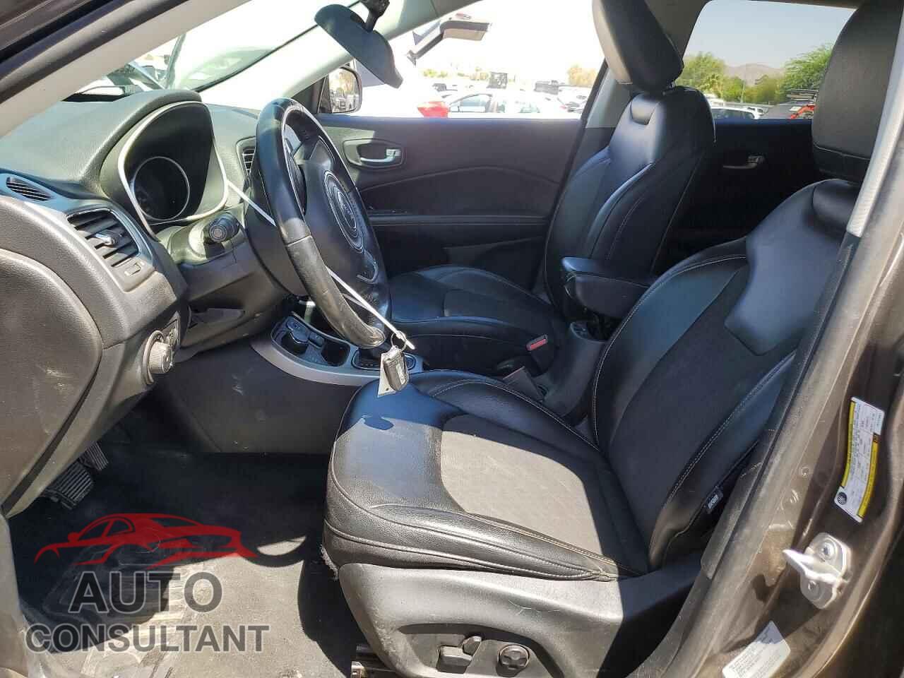 JEEP COMPASS 2018 - 3C4NJDBB6JT117241
