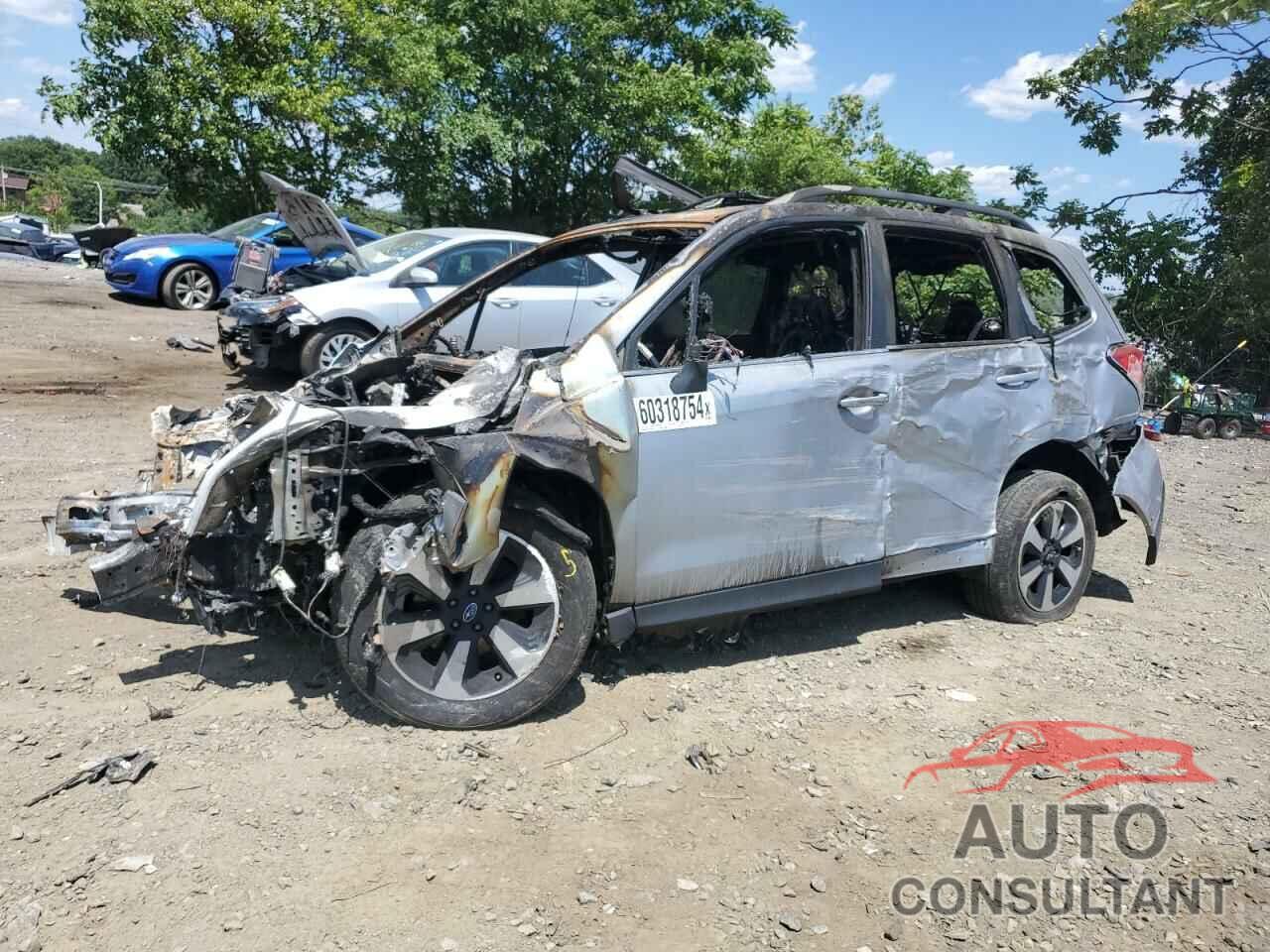 SUBARU FORESTER 2018 - JF2SJALC2JH545719