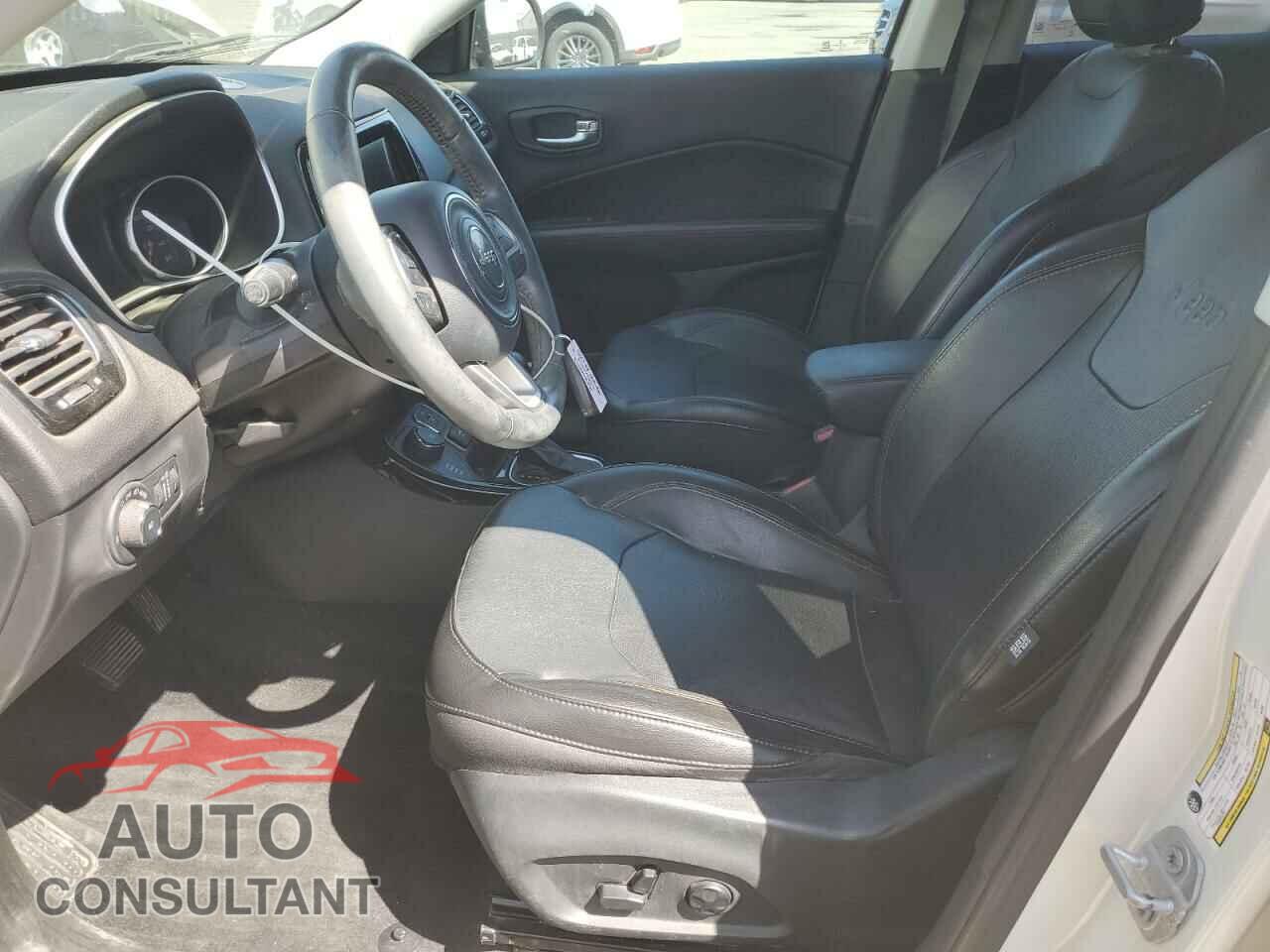 JEEP COMPASS 2018 - 3C4NJDCB6JT354178