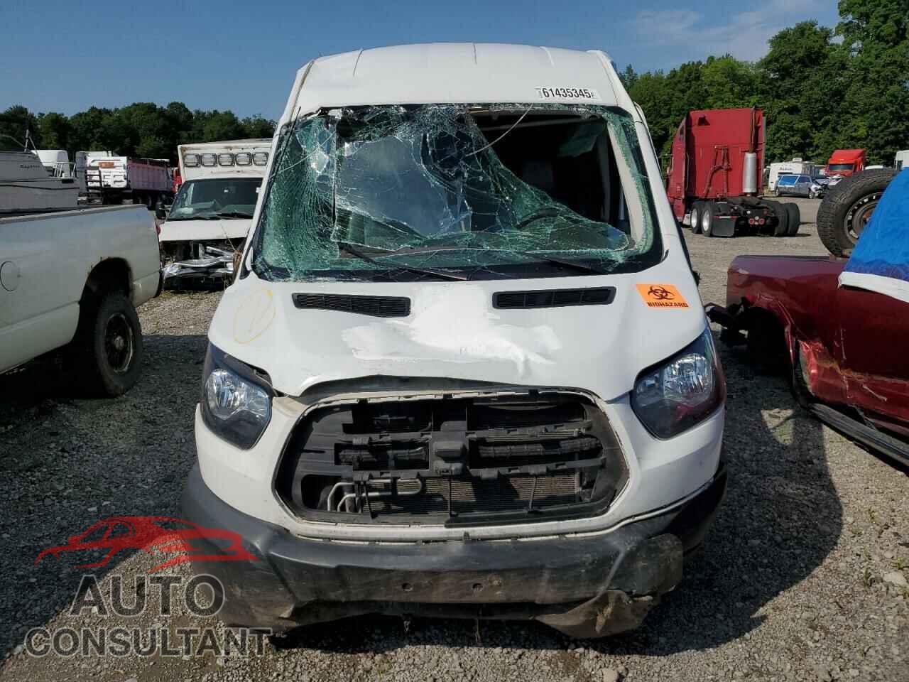 FORD TRANSIT 2019 - 1FTYR2CG2KKB82613