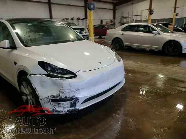 TESLA MODEL Y 2023 - 7SAYGAEE1PF804427