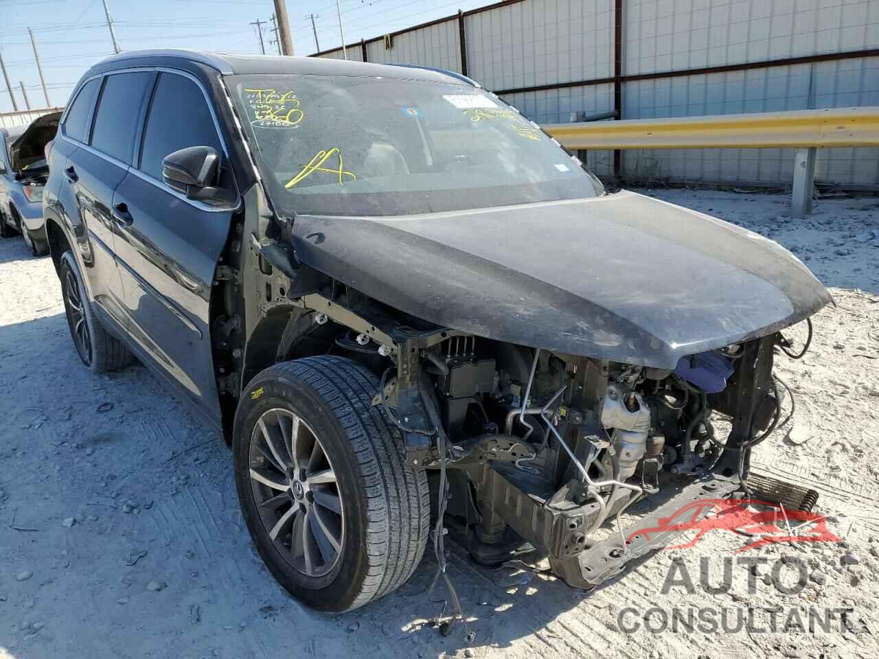 TOYOTA HIGHLANDER 2018 - 5TDKZRFH6JS285219