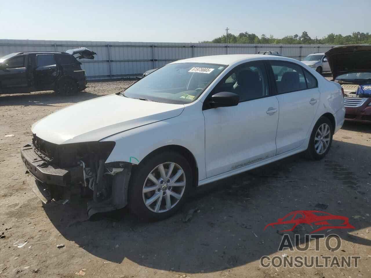 VOLKSWAGEN JETTA 2015 - 3VWD17AJ8FM343642