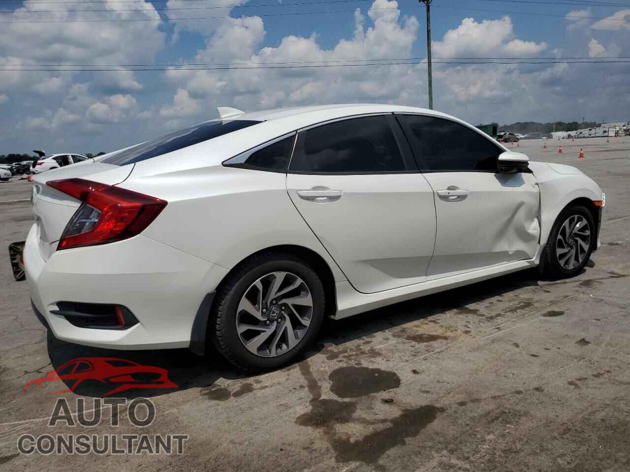 HONDA CIVIC 2017 - 2HGFC2F74HH568570