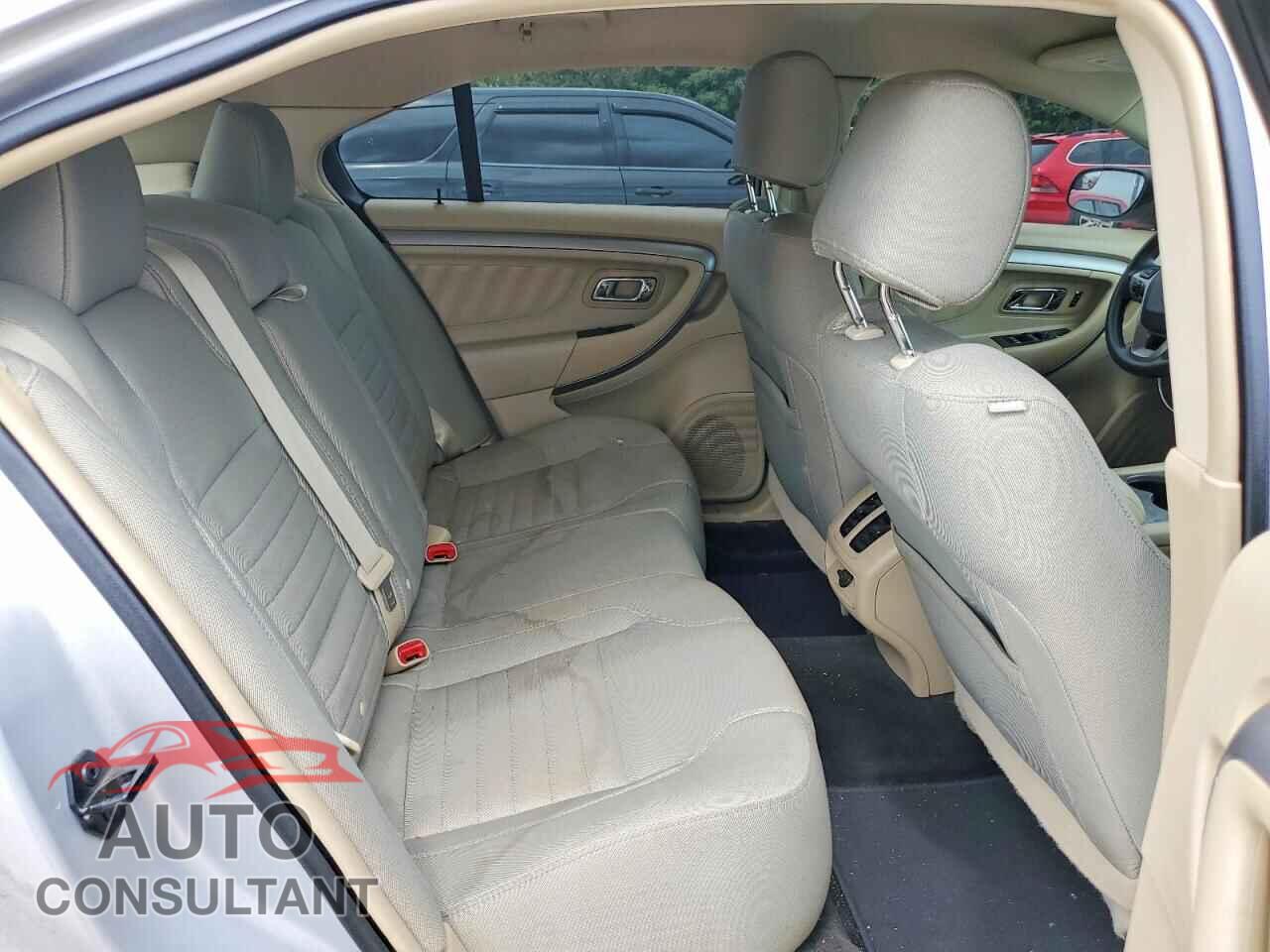 FORD TAURUS 2015 - 1FAHP2D86FG121681