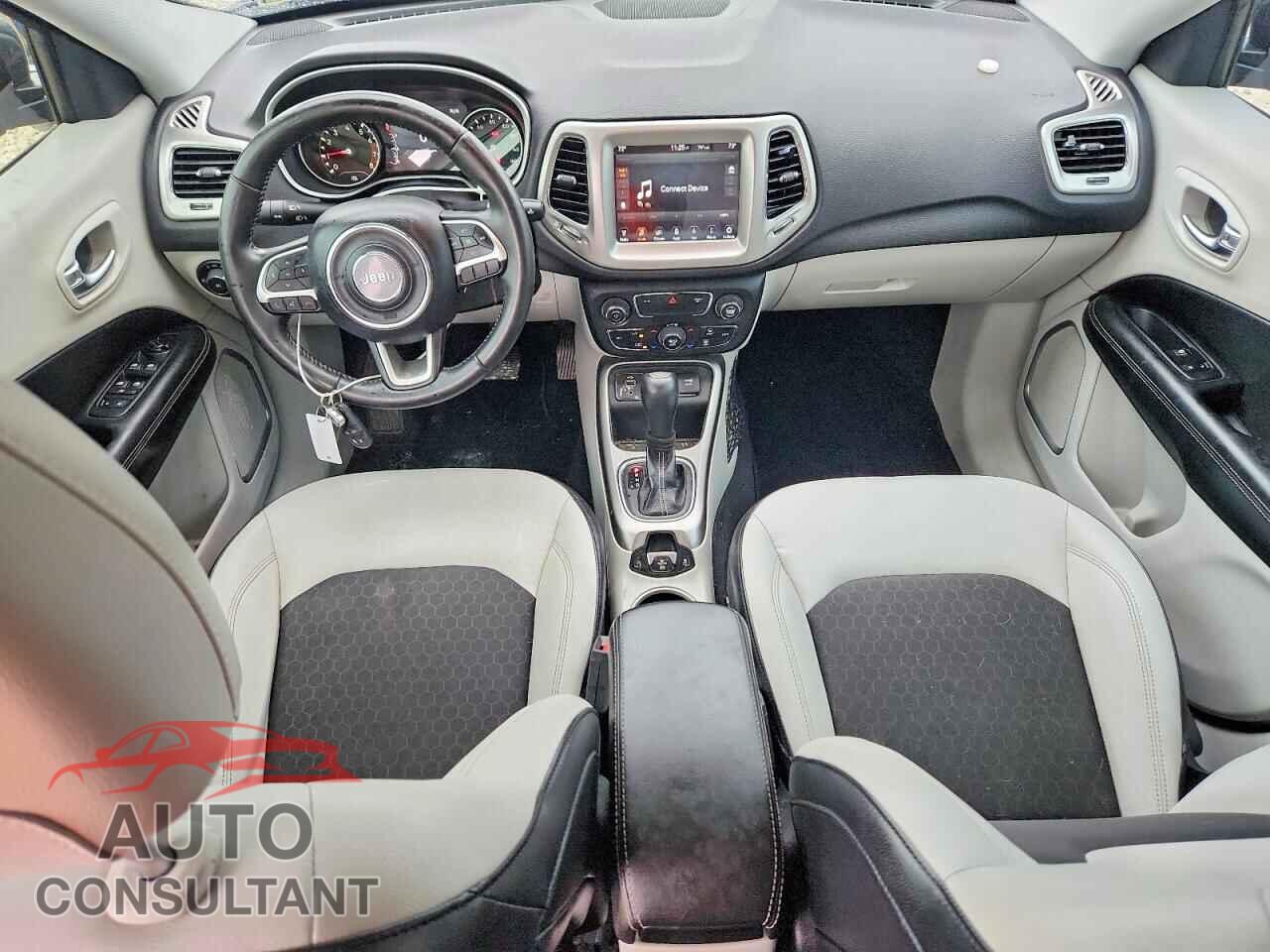 JEEP COMPASS 2017 - 3C4NJCBB5HT643008
