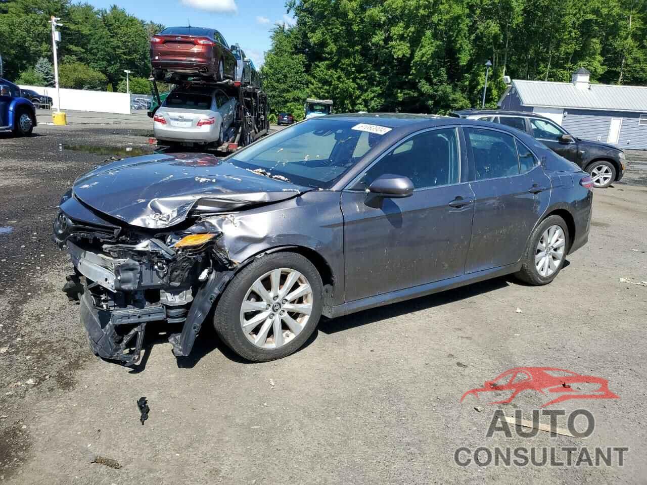 TOYOTA CAMRY 2018 - 4T1B11HK1JU101636