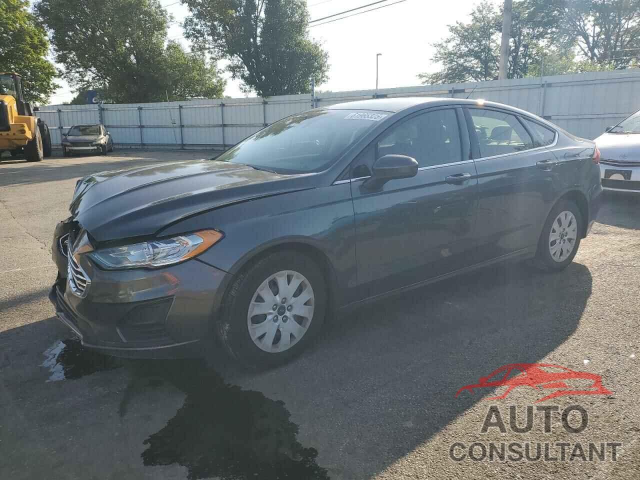 FORD FUSION 2019 - 3FA6P0G70KR248850
