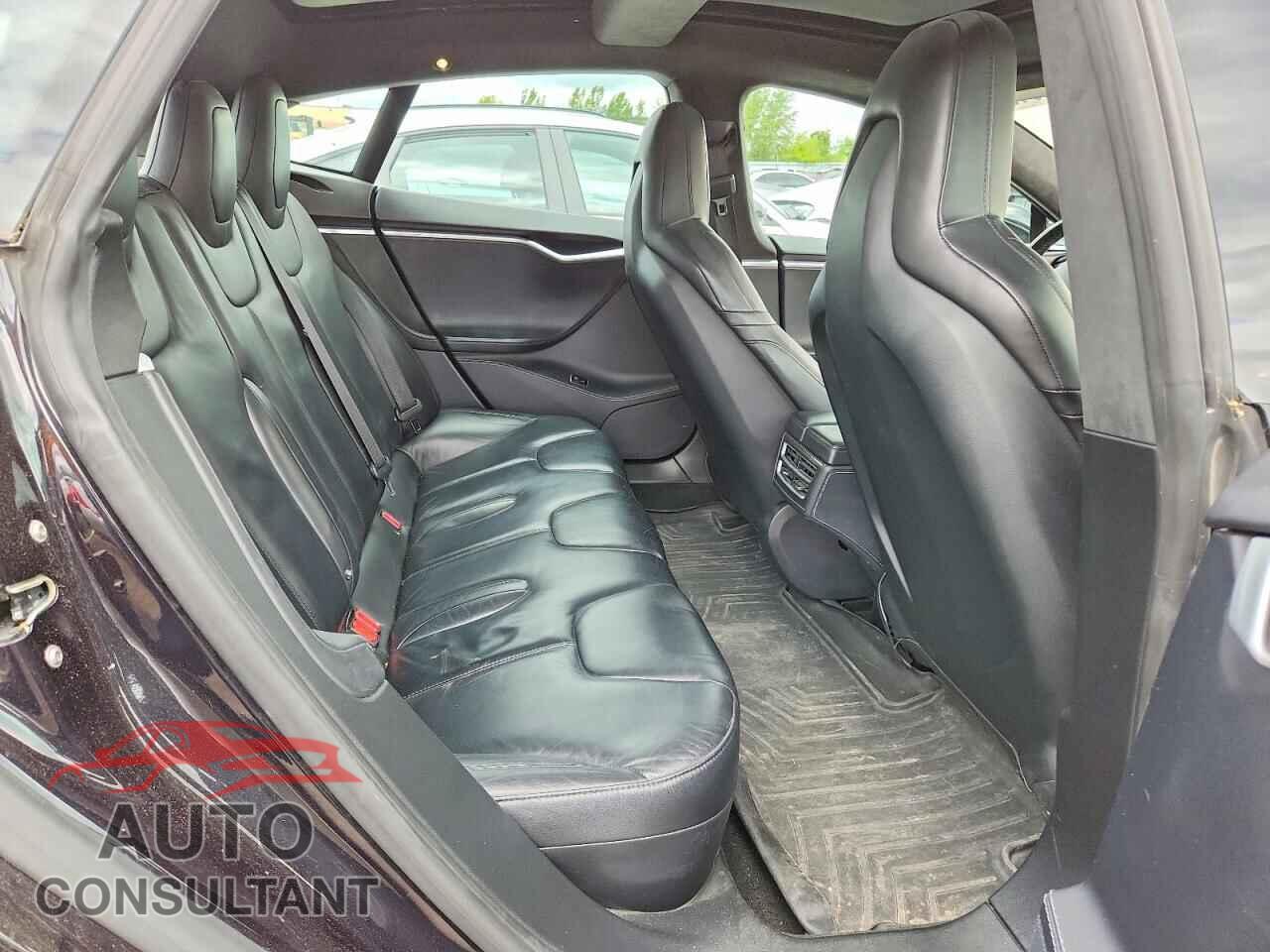 TESLA MODEL S 2015 - 5YJSA1S26FF096558