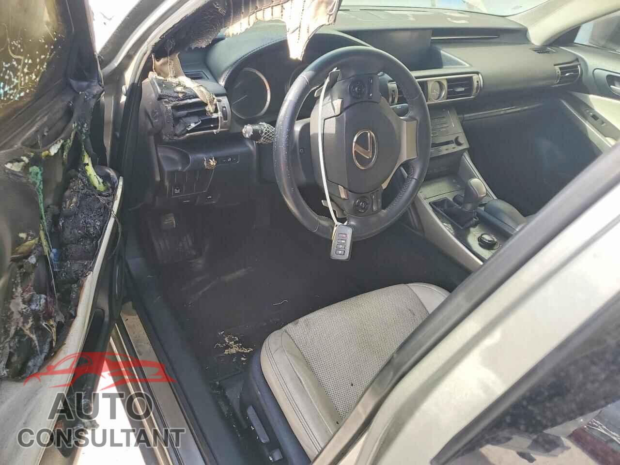 LEXUS IS 2014 - JTHBF1D27E5011160