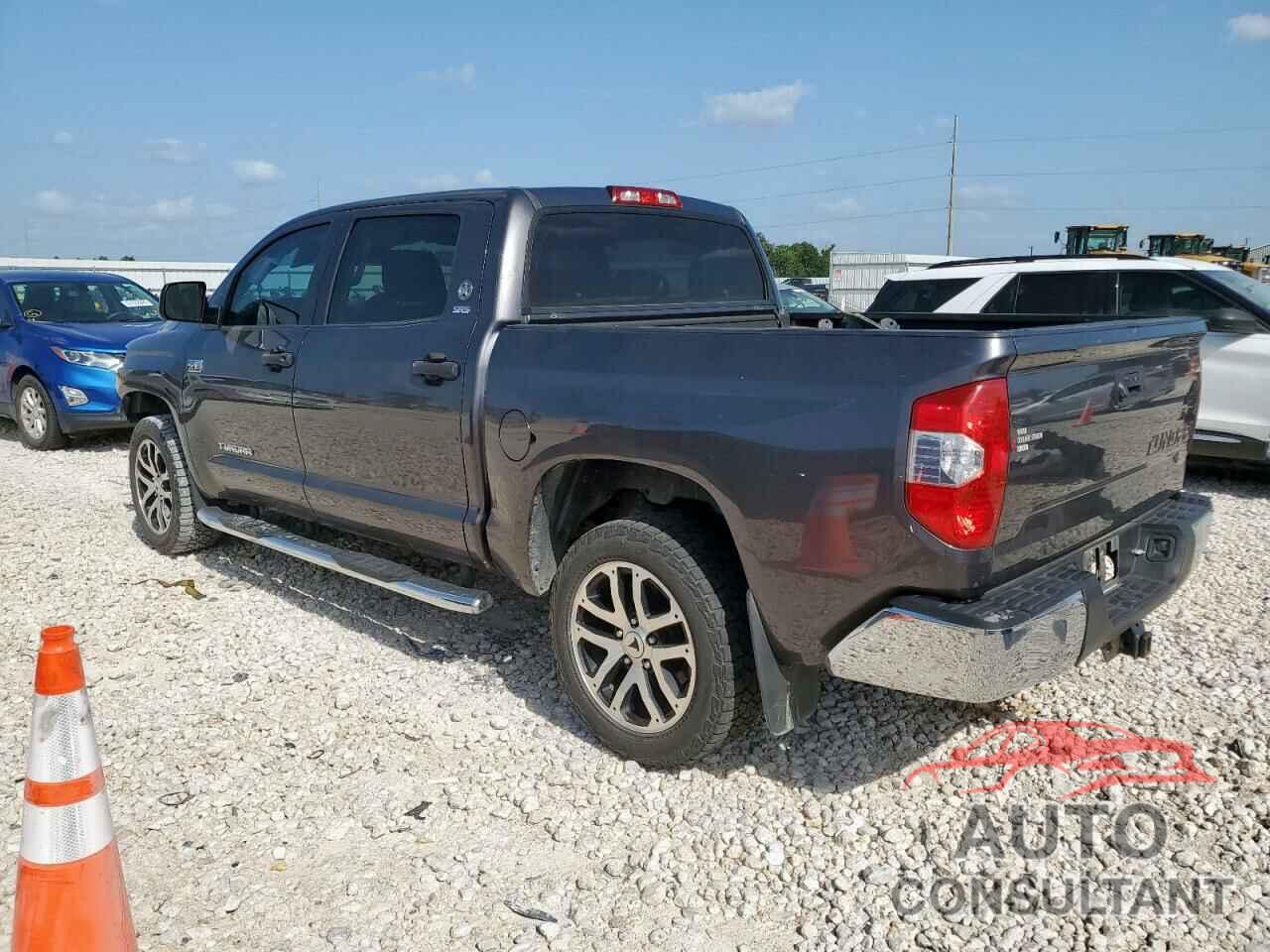 TOYOTA TUNDRA 2017 - 5TFEW5F17HX220997