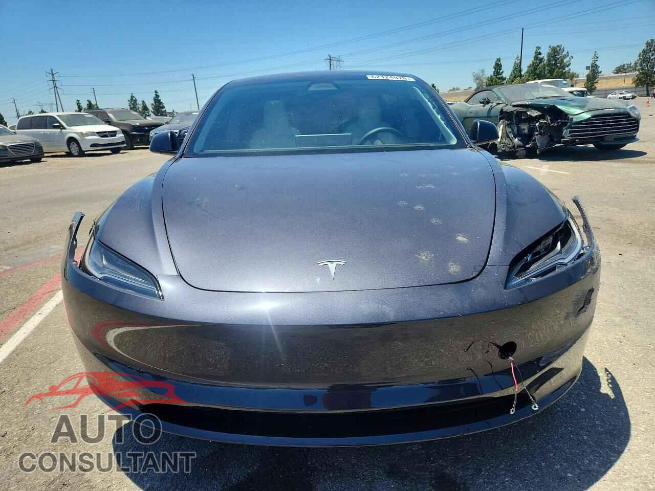 TESLA MODEL 3 2024 - 5YJ3E1EA2RF771550