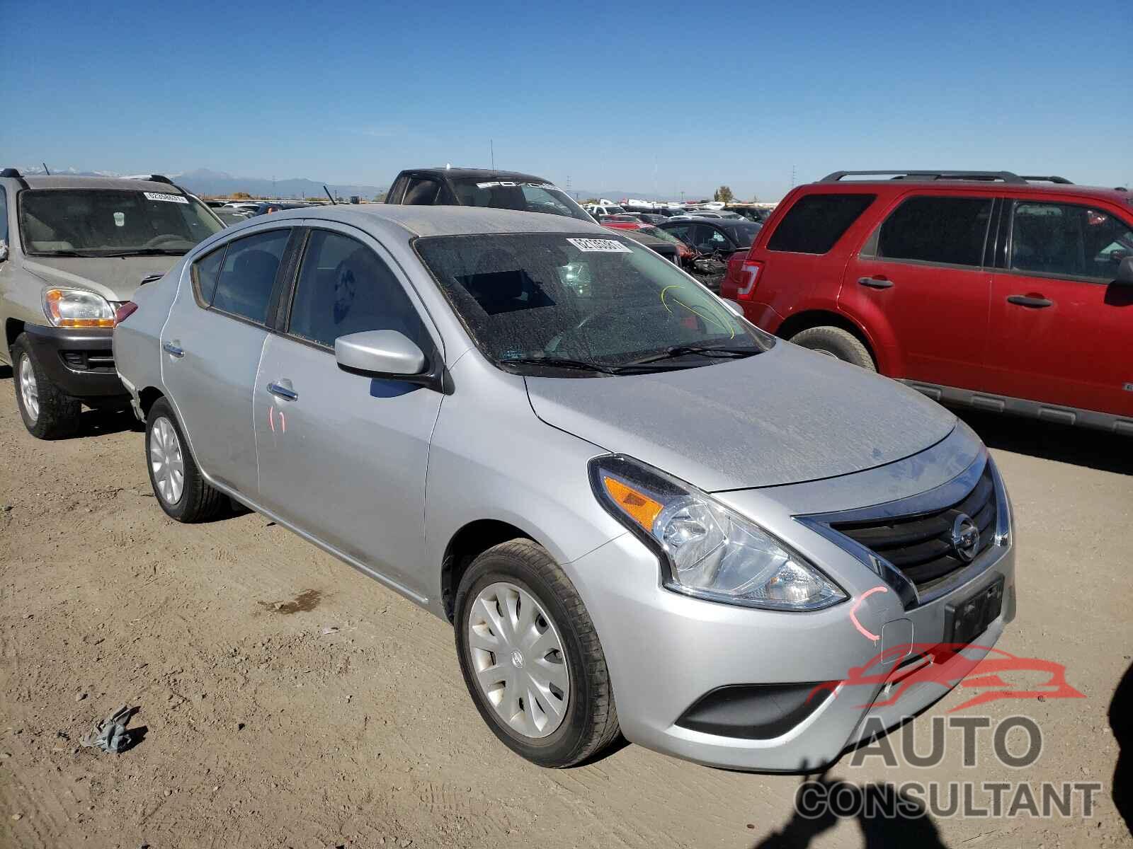 NISSAN VERSA 2017 - 3N1CN7APXHL862856