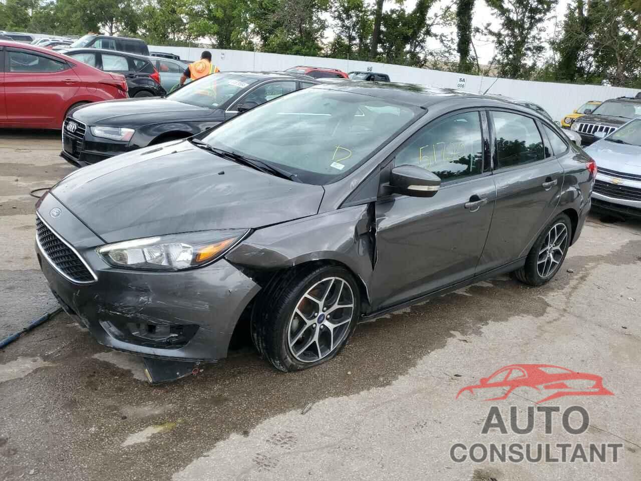 FORD FOCUS 2018 - 1FADP3H28JL259748