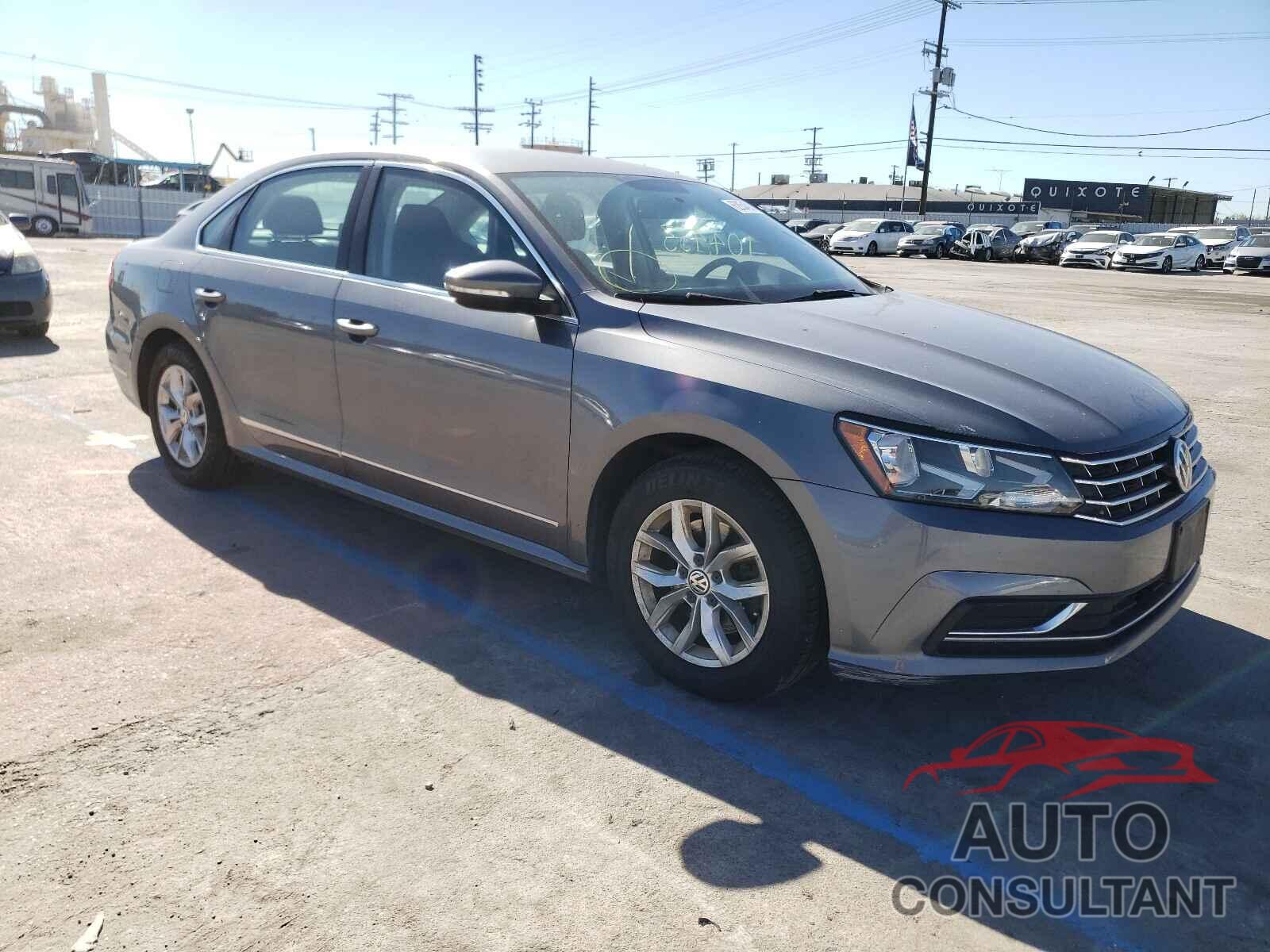 VOLKSWAGEN PASSAT 2017 - 1VWAT7A35HC019440