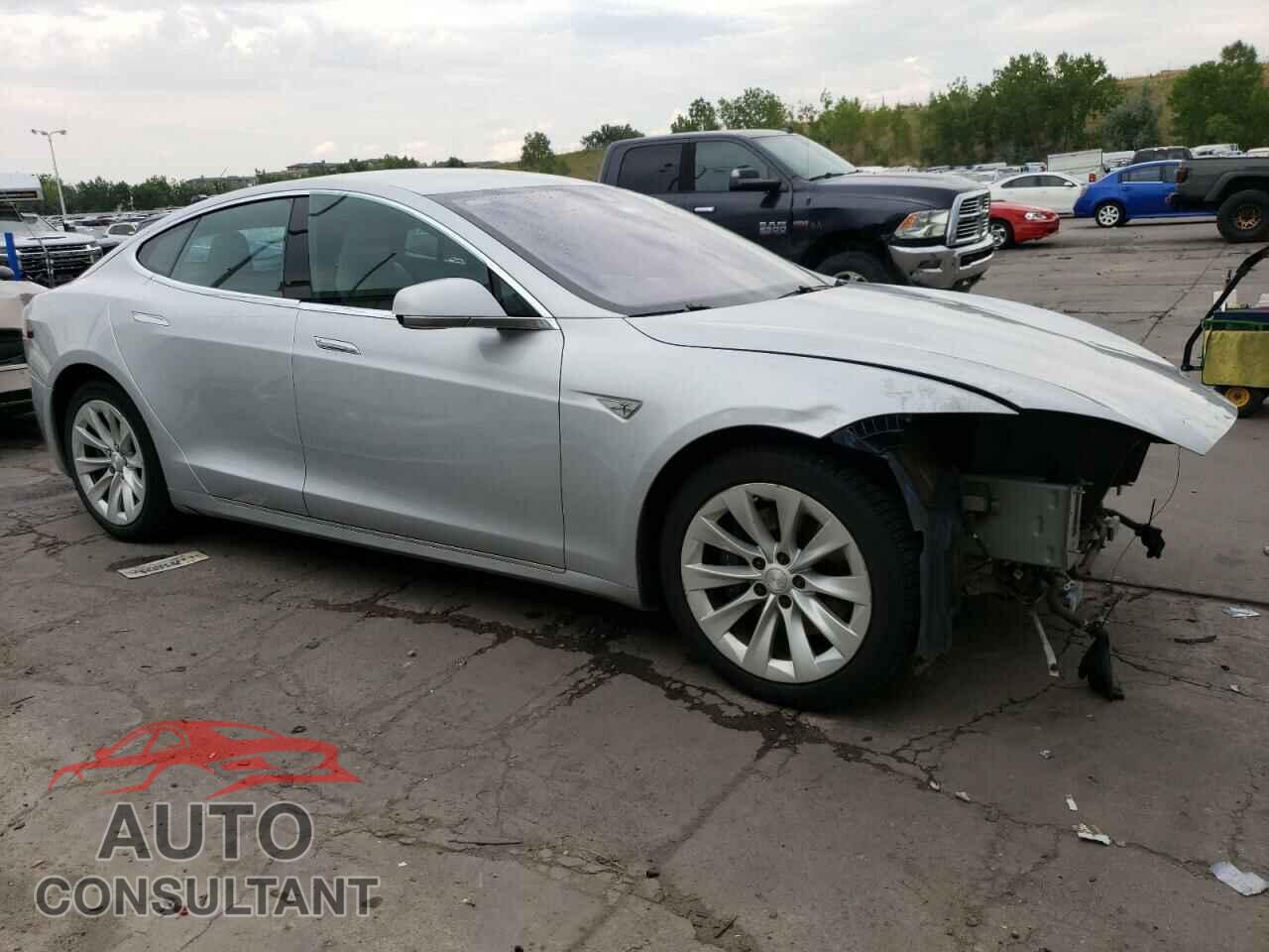 TESLA MODEL S 2016 - 5YJSA1E20GF150014