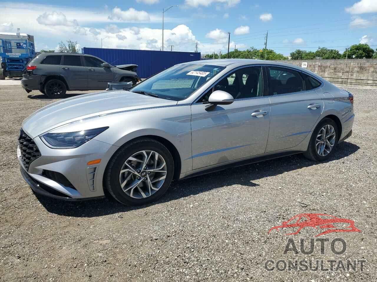 HYUNDAI SONATA 2023 - KMHL64JA0PA313642