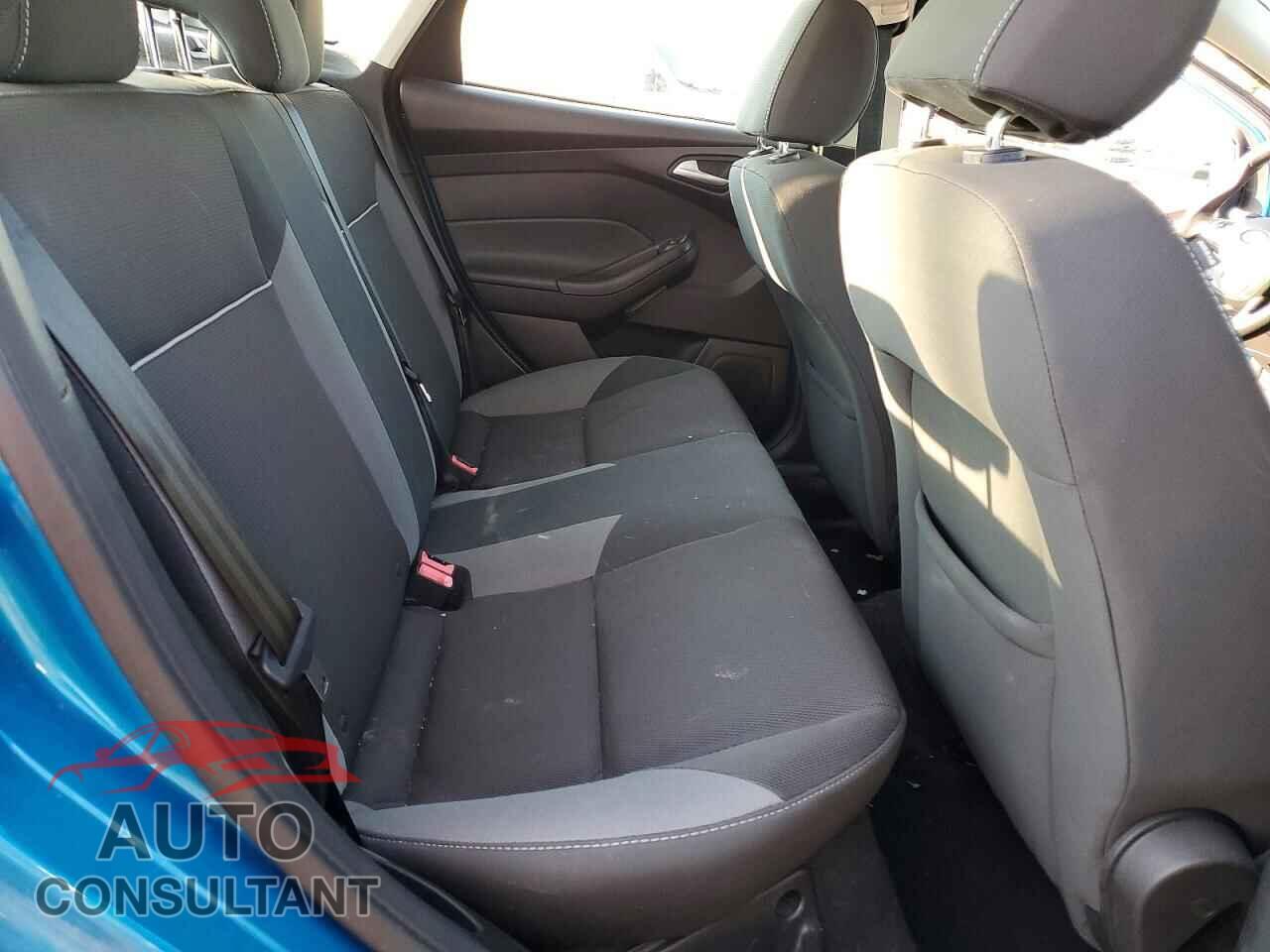 FORD FOCUS 2014 - 1FADP3F2XEL167680