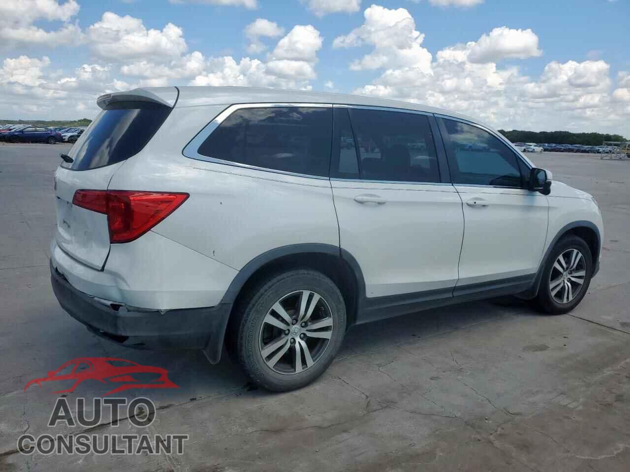 HONDA PILOT 2017 - 5FNYF5H41HB036170