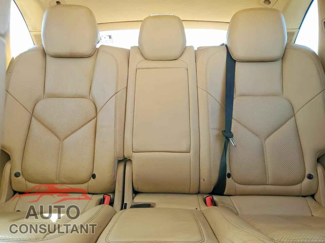 PORSCHE CAYENNE 4D 2011 - WP1AA2A26BLA09718