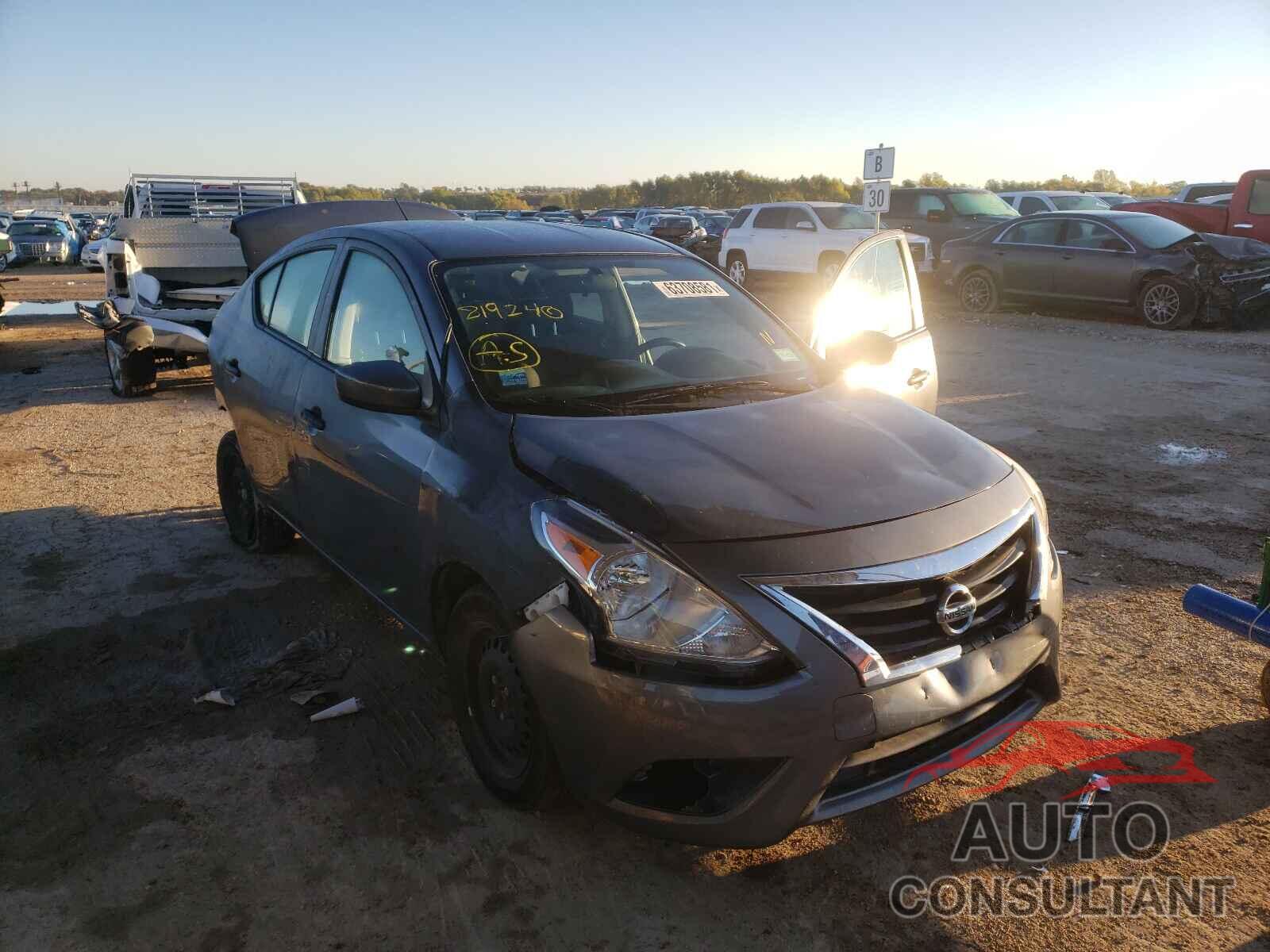 NISSAN VERSA 2019 - 3N1CN7APXKL819240
