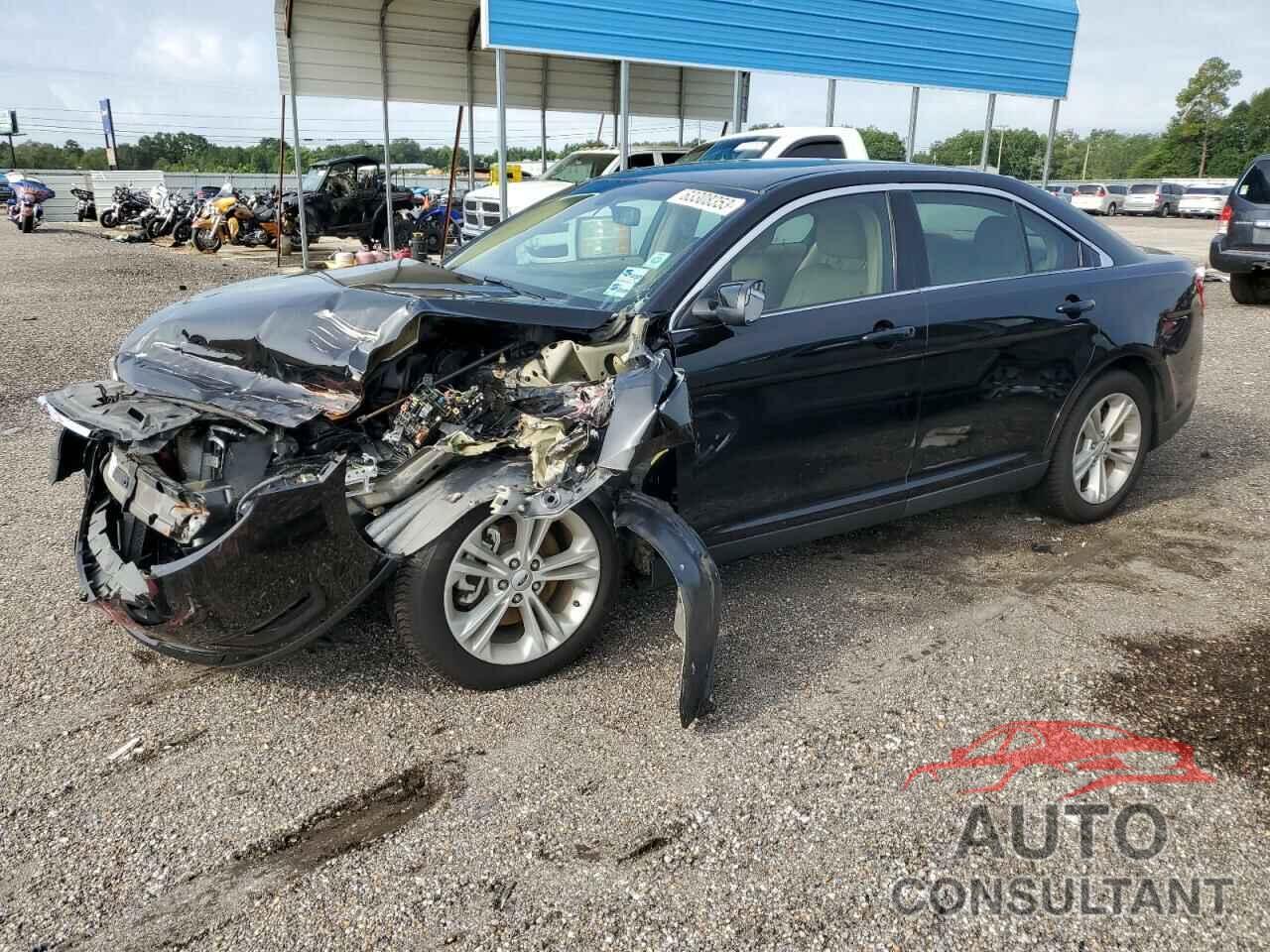 FORD TAURUS 2017 - 1FAHP2E82HG106208