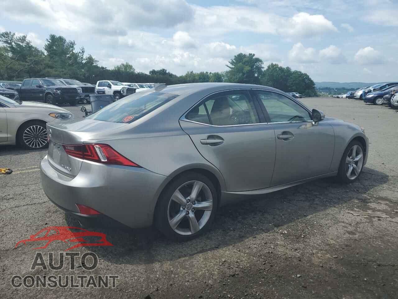 LEXUS IS 2014 - JTHCE1D25E5004313