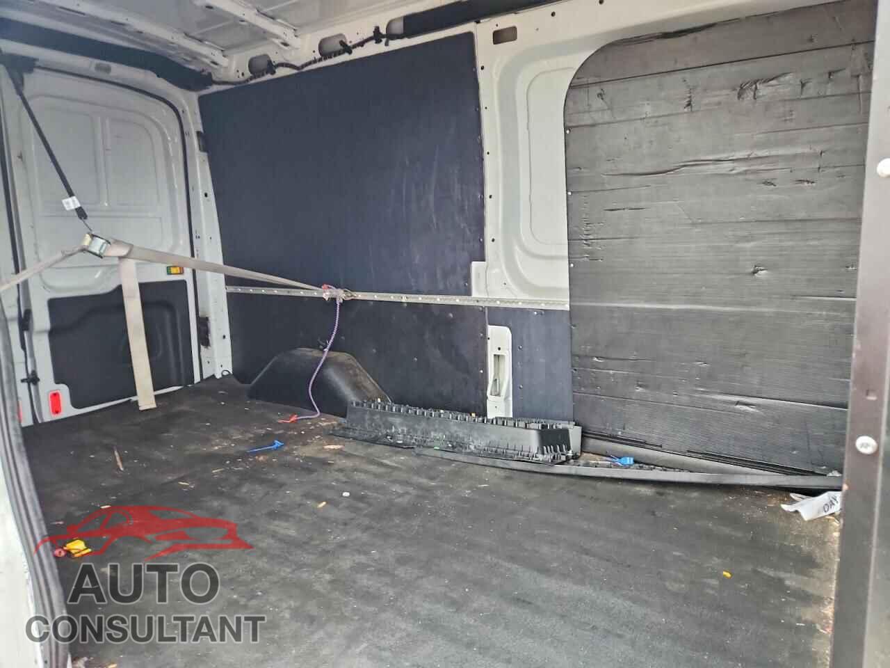 FORD TRANSIT 2016 - 1FTYE2CV3GKB25404