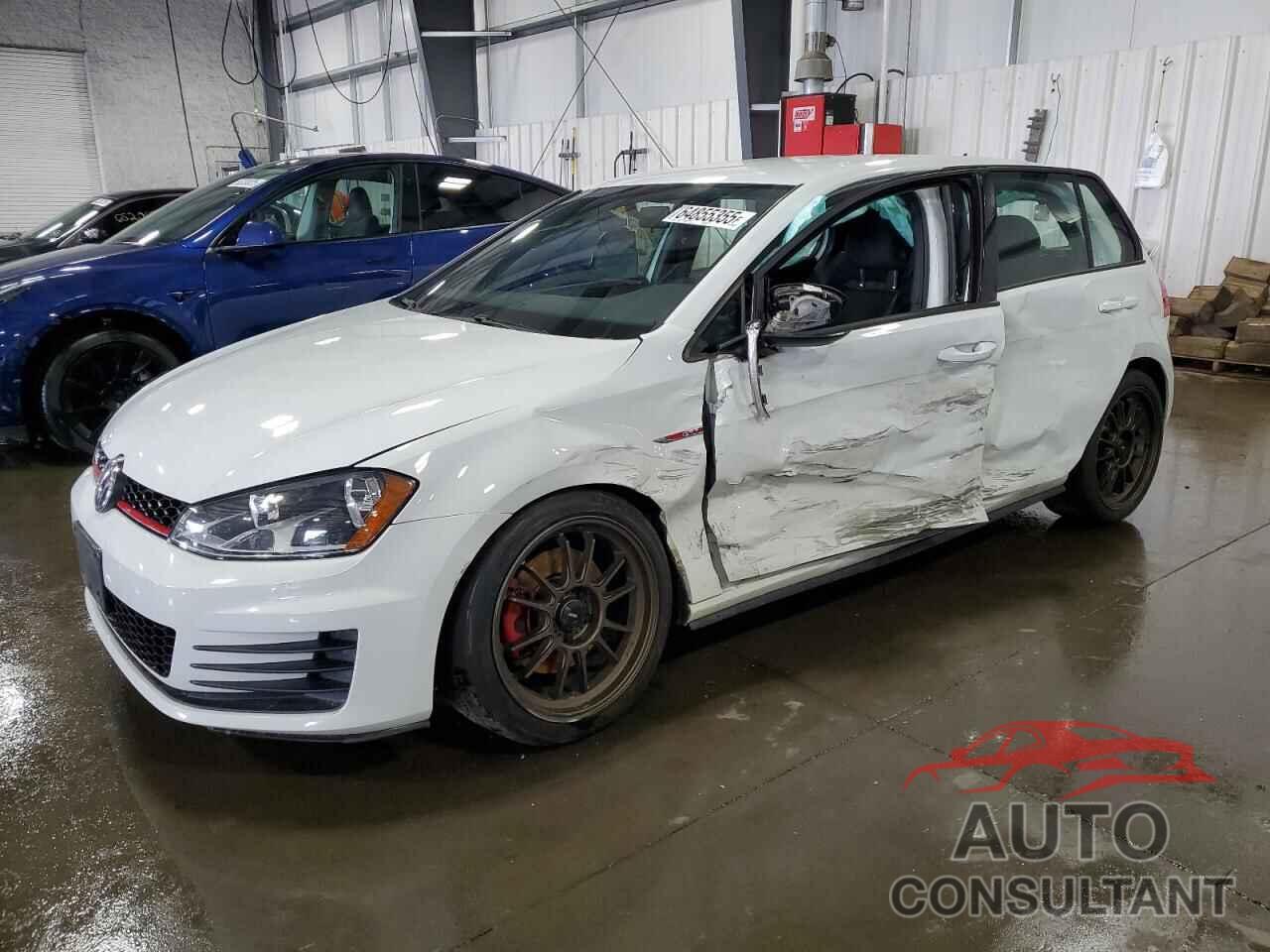VOLKSWAGEN GTI 2017 - 3VW5T7AU2HM043476