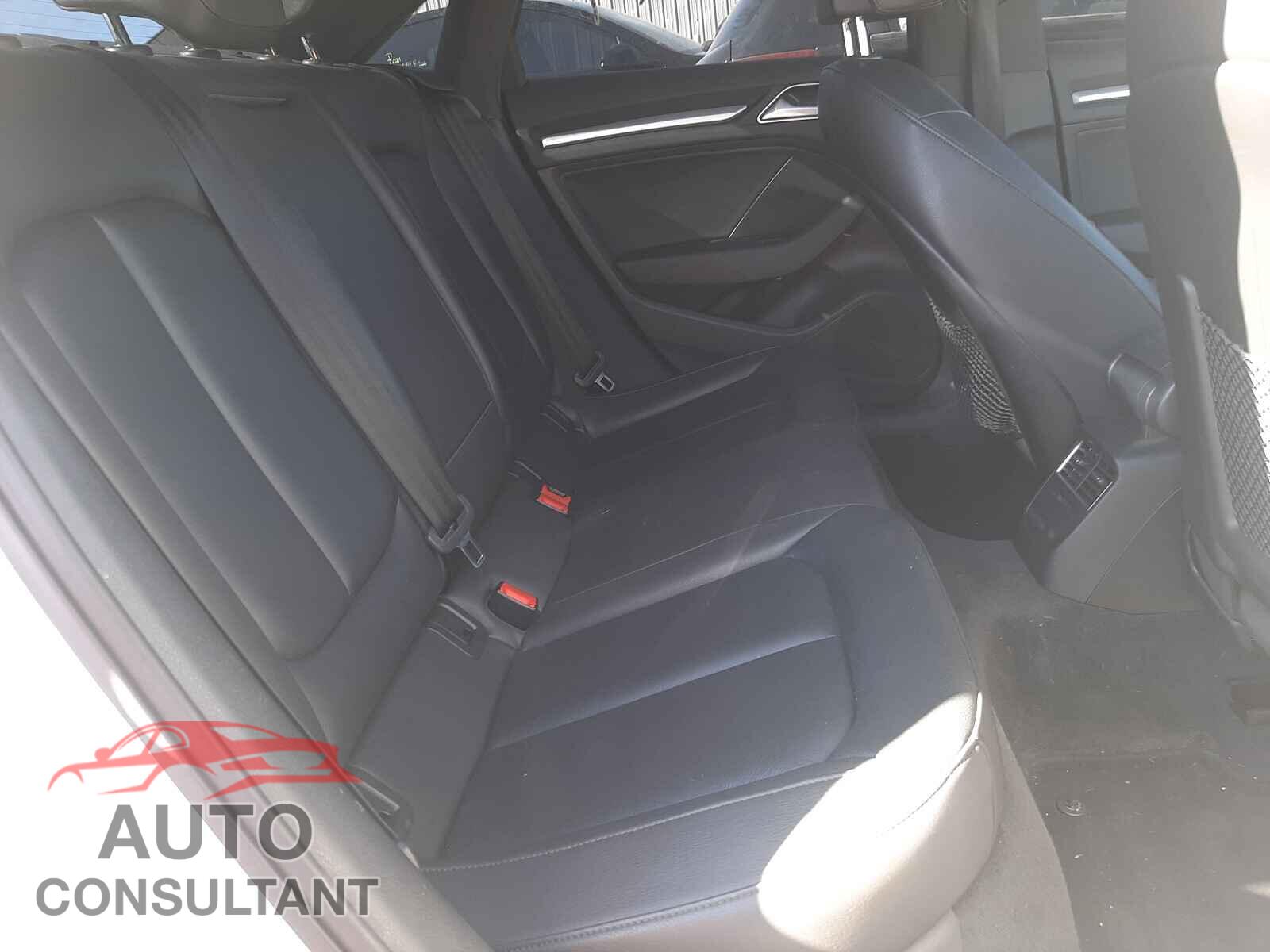 AUDI A3 2017 - WAUAUGFF6H1026358