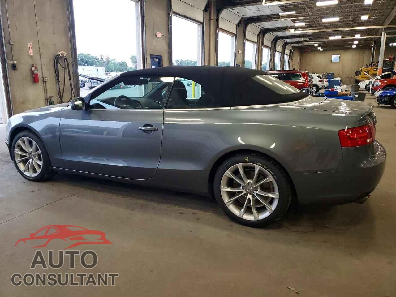 AUDI A5 2013 - WAULFAFH6DN015848