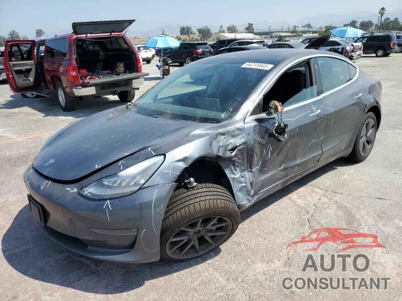 TESLA MODEL 3 2019 - 5YJ3E1EB2KF205385