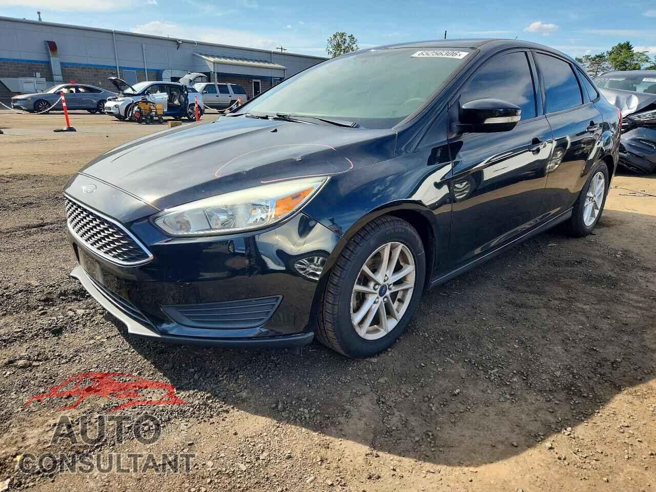 FORD FOCUS 2015 - 1FADP3F29FL216451
